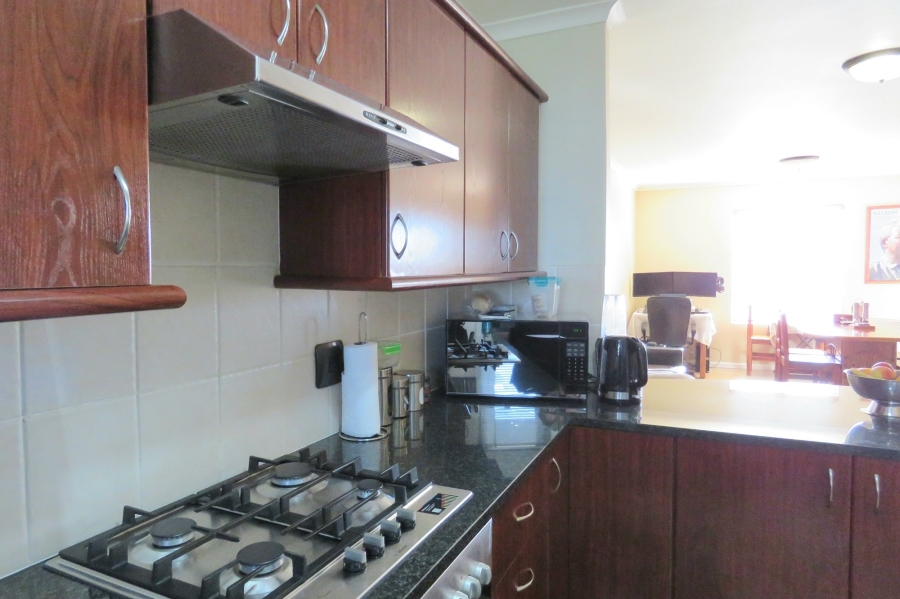 To Let 2 Bedroom Property for Rent in Century City Western Cape
